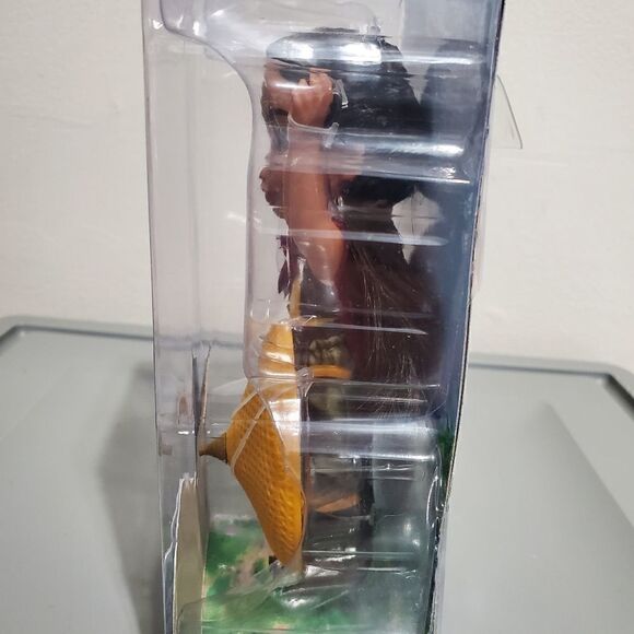 NIB Disney Raya And The Last Dragon Petite Raya Doll Kids 2021 - Picture 4 of 7